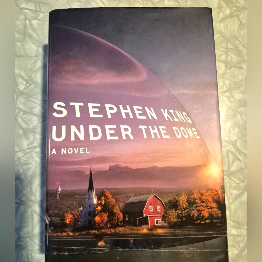 Stephen King 'Under the Dome' Hardcover Book